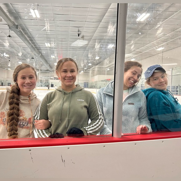 Meet your Posher, Cassie - Picture 10 of 10